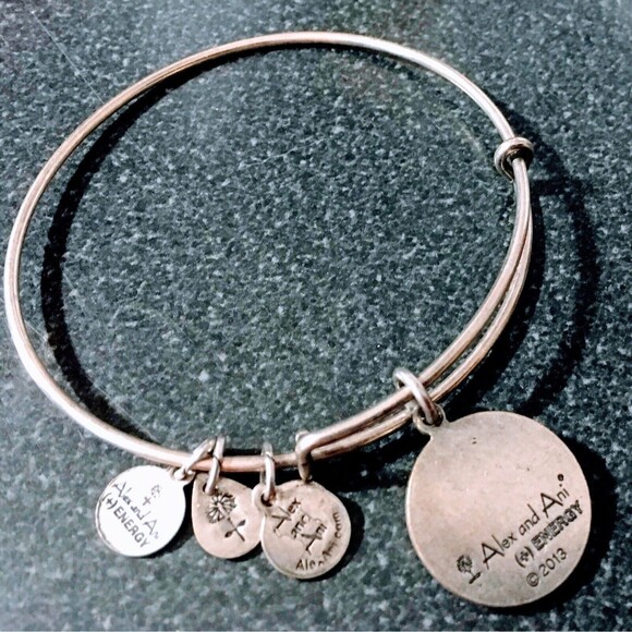 Authentic Alex & Ani Stepmom Silver Tone Expandable Charm Bracelet With Box. - Picture 8 of 11